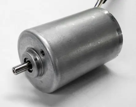 Produktfoto 1 von RS PRO Bürstenlos Gleichstrommotor bis 0.05 Nm, 24V dc, 4800U/min, Wellen-Ø 25 mm, 36mm x 30 mm x 25 mm