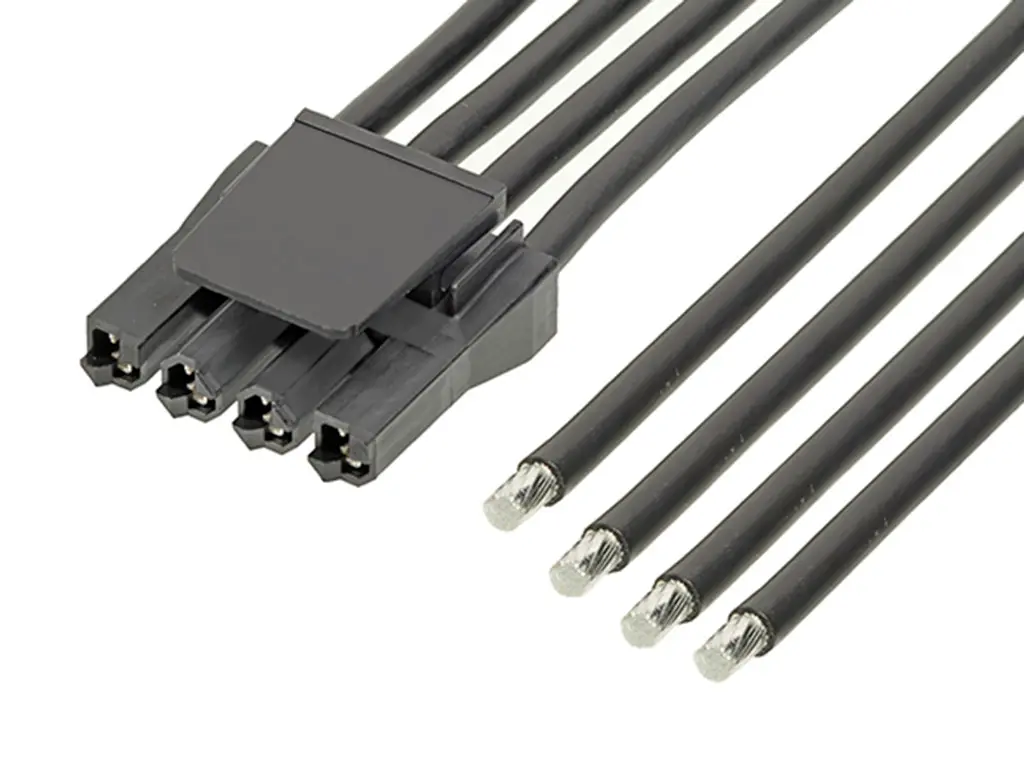 Produktfoto 1 von Molex 4 Super Sabre Platinenstecker-Kabel Super-Säbel 4 / Nicht abgeschlossen Buchse, 600 mm