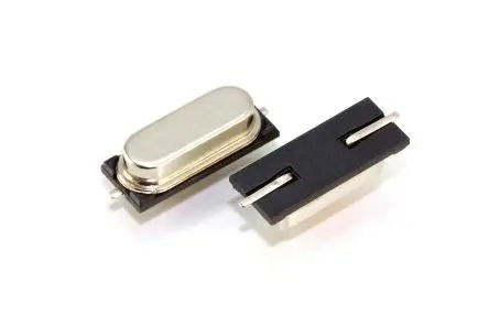Ecliptek 14.7456 MHz Quarzmodul, Oberfläche, 50 ppm, 18 pF, B. 4.85mm, H. 3.2 mm, L. 13.3 mm, Band und Rolle