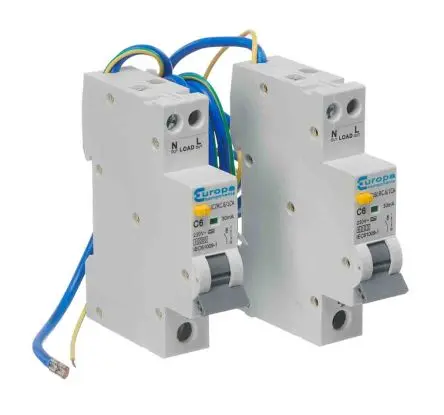 Produktfoto 1 von Europa EUC7R EUC7R FI/LS-Schalter (RCBO) 32A, 1-polig Typ AC, Empfindlichkeit 30 mA