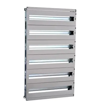 Produktfoto 1 von Schneider Electric PanelSeT Typ Gehäuse-Chassis 2-Einbaustellen 24-Module B. 255mm H. 353 mm L. 353 mm Spacial CRN,