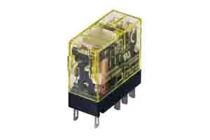 Produktfoto 1 von Idec RJ22S Leistungsrelais 24V dc Spule 1-poliger Umschalter 12A 1.1 kΩ 530 mW