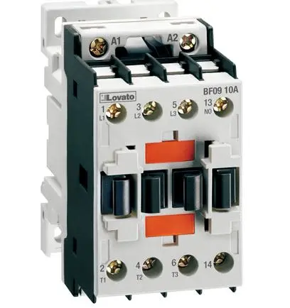 Produktfoto 1 von Lovato Schütz 400V ac-Spule, 3-polig / 25 A 110V 11 kW 1 Öffner 1-Hilfskontakte