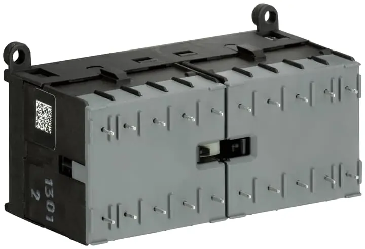Produktfoto 1 von ABB VB7 Schütz 24 V-Spule, 3-polig / 12 A 42 V 3 kW 3 Schließer 1-Hilfskontakte
