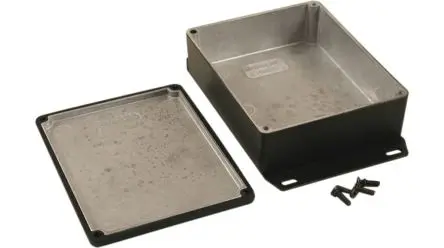Produktfoto 1 von Hammond 1590BBF; Gehäuse; Aluminiumdruckguss; Natur, Schwarz Geflanscht IP65 Breite 94 mm Höhe 36 mm Länge 120 mm