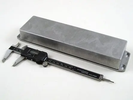 Produktfoto 1 von Hammond 1590 Aluminium Gehäuse Wasserfest Außenmaß 35 x 70 x 283mm IP65