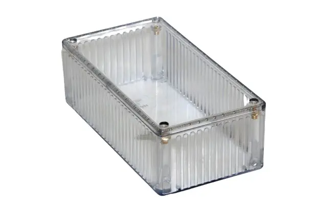 Produktfoto 1 von Hammond 1591T; Universalgehäuse; Polycarbonat; Klar IP54 Breite 81 mm Höhe 46 mm Länge 150 mm