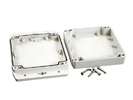 Produktfoto 1 von Hammond 1555F; Gehäuse; Polycarbonat; Hellgrau Geflanscht IP68 Breite 119.4 mm Höhe 37.3 mm Länge 119.4 mm