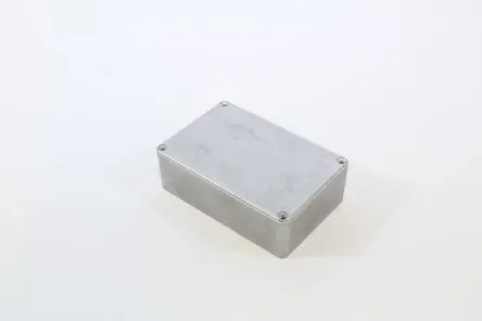 Produktfoto 1 von Hammond 1590 Aluminium Gehäuse 1590 Außenmaß 116 x 77 x 38mm IP54