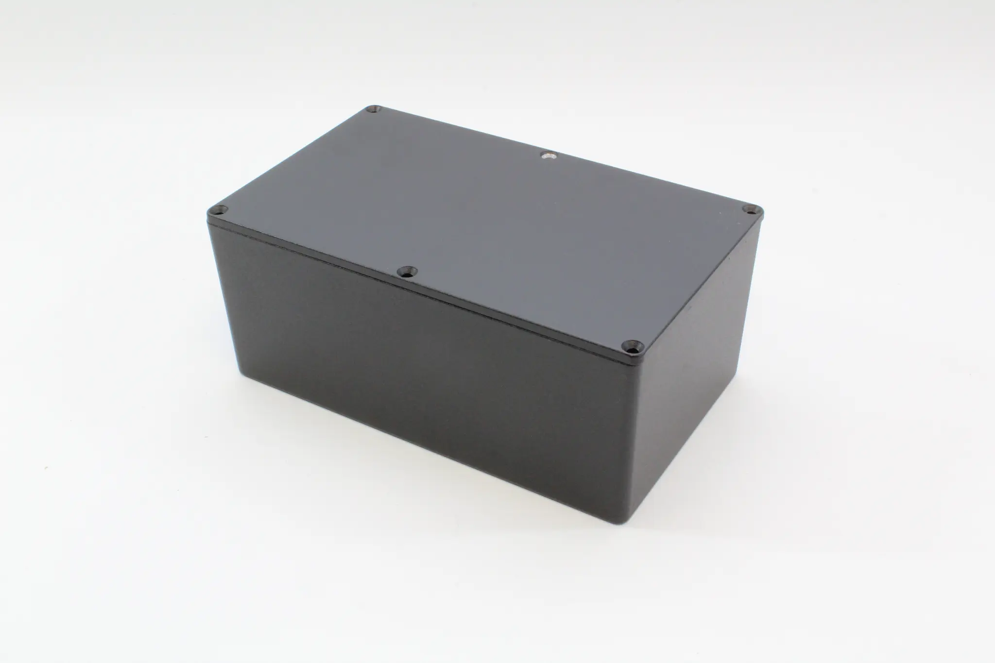 Produktfoto 1 von Hammond 1590; Gehäuse; Aluminiumdruckguss; Schwarz IP54 Breite 120 mm Höhe 85 mm Länge 200 mm