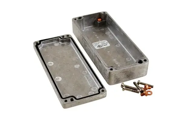 Produktfoto 1 von Hammond 1590Z; Gehäuse; Aluminiumdruckguss; Schwarz, Grau; IK08 IP68 Breite 64 mm Höhe 26 mm Länge 150 mm