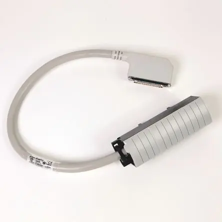 Produktfoto 1 von Allen Bradley 1492-CONACAB0 SPS-Kabel SPS-Umbaukabel für 1756-IF8I (Spannungsmodus), 1771-NVR, 1771-RTP4