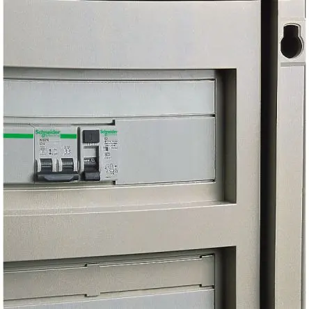 Produktfoto 1 von Schneider Electric Polyvinylchlorid Blindplatte, 432mm CRN, Spacial S3D x 432 mm