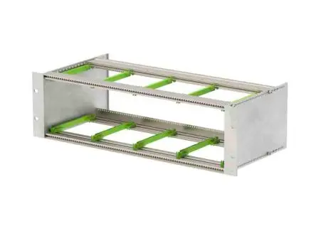 Produktfoto 1 von Bopla Serie Interzoll Sub-Rack, 3 U, / 84 TE, T. 218 mm, Klar, Aluminium