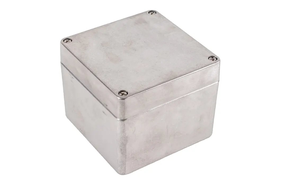 Produktfoto 1 von Hammond 1590Z; Universalgehäuse; Aluminiumdruckguss; Klar; IK08 IP68 Breite 100 mm Höhe 81 mm Länge 100 mm
