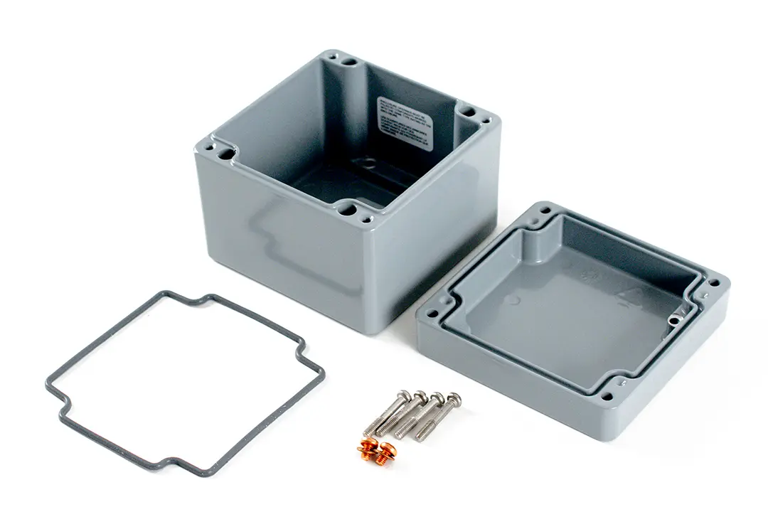 Produktfoto 1 von Hammond 1590Z; Universalgehäuse; Aluminiumdruckguss; Grau; IK08 IP68 Breite 100 mm Höhe 81 mm Länge 100 mm