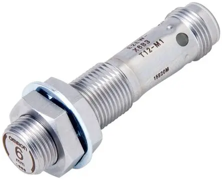 Produktfoto 1 von Omron E2EW M12 Induktiver Näherungssensor, Gewinderohr PnP / 200mA 6 mm, IP67 30 V dc