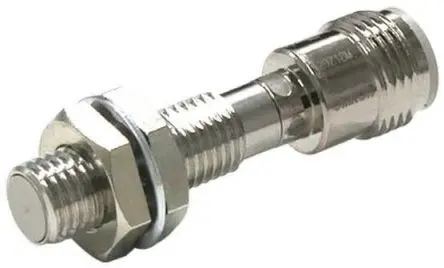 Produktfoto 1 von Omron E2E M8 Induktiver Näherungssensor, Gewinderohr PnP / 200mA 1 mm, IP67, IP67G, IP69K 30 V dc