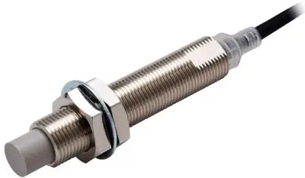 Produktfoto 1 von Omron E2E M18 Induktiver Näherungssensor, Gewinderohr PnP / 200mA 8 mm, IP67, IP67G, IP69K 30 V dc