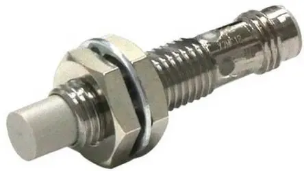 Produktfoto 1 von Omron E2E M8 Induktiver Näherungssensor, Gewinderohr PnP / 200mA 4 mm, IP67, IP67G, IP69K 30 V dc