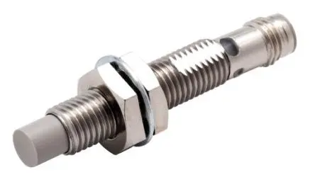 Produktfoto 1 von Omron E2E M8 Induktiver Näherungssensor, Gewinderohr PnP / 200mA 4 mm, IP67, IP67G, IP69K 30 V dc