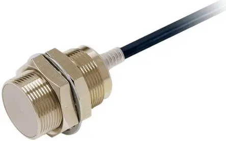 Produktfoto 1 von Omron E2E M30 Induktiver Näherungssensor, Gewinderohr NPN / 100mA, 3 mA 15 mm, IP69K, IP67G, IP67 30 V dc