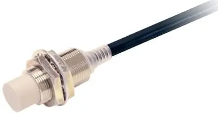Produktfoto 1 von Omron E2E M18 Induktiver Näherungssensor, Gewinderohr PnP / 50mA 16 mm, IP67, IP67G, IP69K 30 V dc