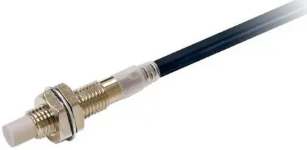 Produktfoto 1 von Omron E2E M8 Induktiver Näherungssensor, Gewinderohr PnP / 200mA 4 mm, IP67, IP67G, IP69K 30 V dc