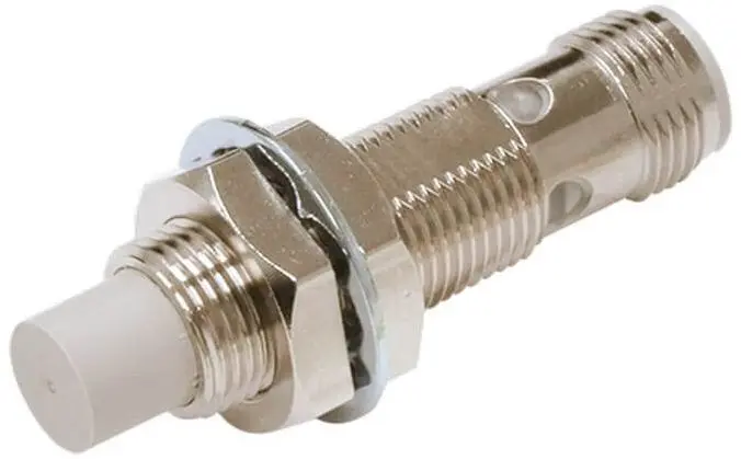 Produktfoto 1 von Omron E2E M12 Näherungssensor Induktiv, Gewinderohr 8 mm PNP 10 → 30 VDC / 200 mA NC, IP67, IP69K