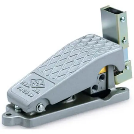 Produktfoto 1 von SMC, Fußpedal XT34 Pneumatik-Steuerventil, manuell 2.5 mm, Aluminiumdruckguss III B