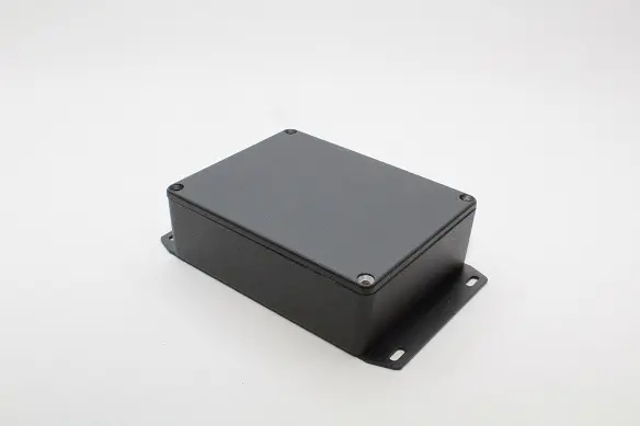 Produktfoto 1 von Hammond 1590 Aluminium Gehäuse Außenmaß 120 x 120 x 38mm IP54