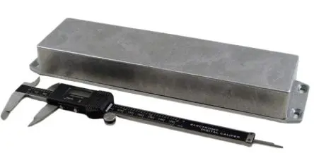 Produktfoto 1 von Hammond 1590; Gehäuse; Aluminiumdruckguss; Natur Geflanscht IP54 Breite 71 mm Höhe 35 mm Länge 254 mm