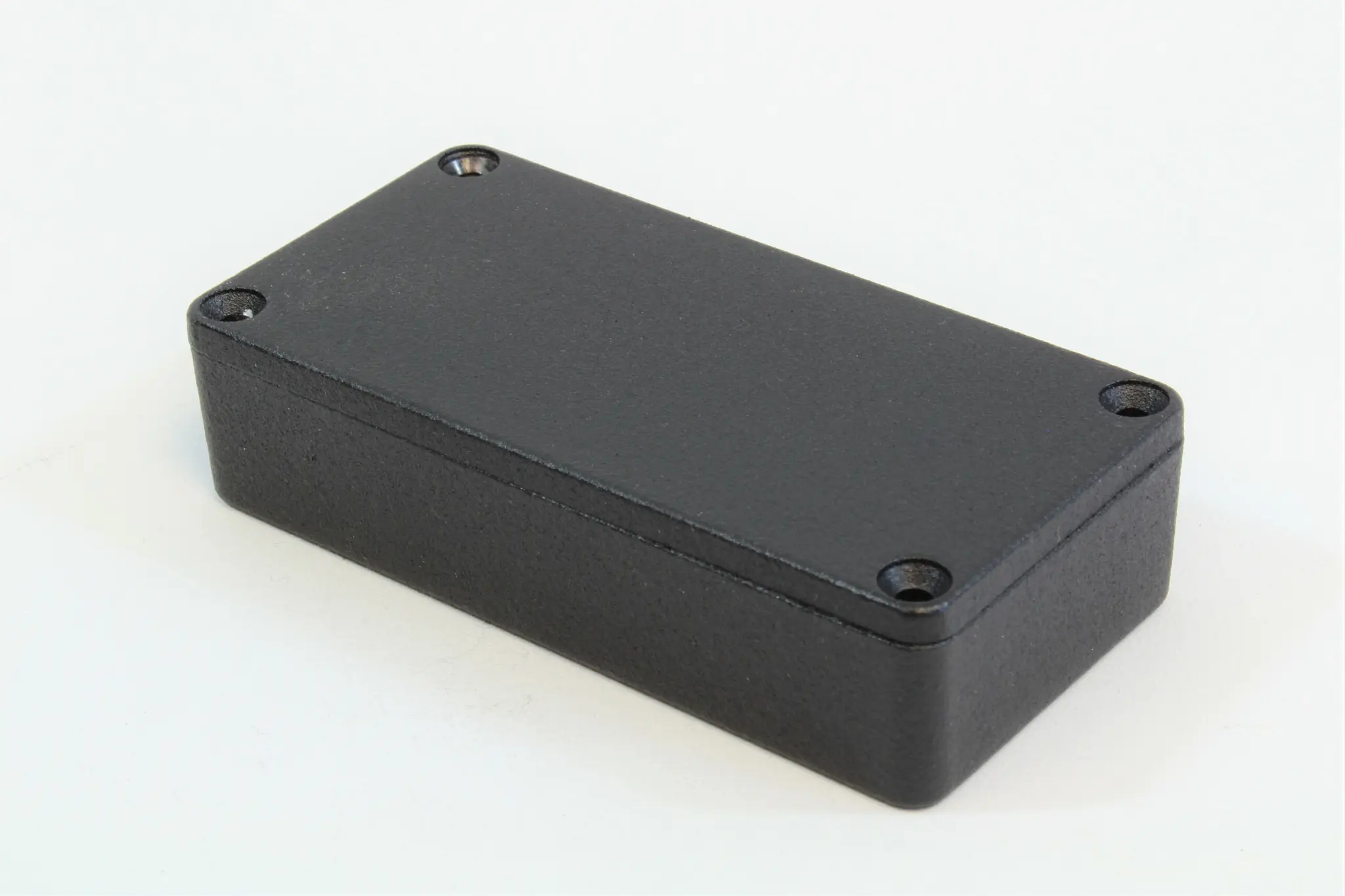 Produktfoto 1 von Hammond 1590 Aluminium Gehäuse Außenmaß 101mm IP54