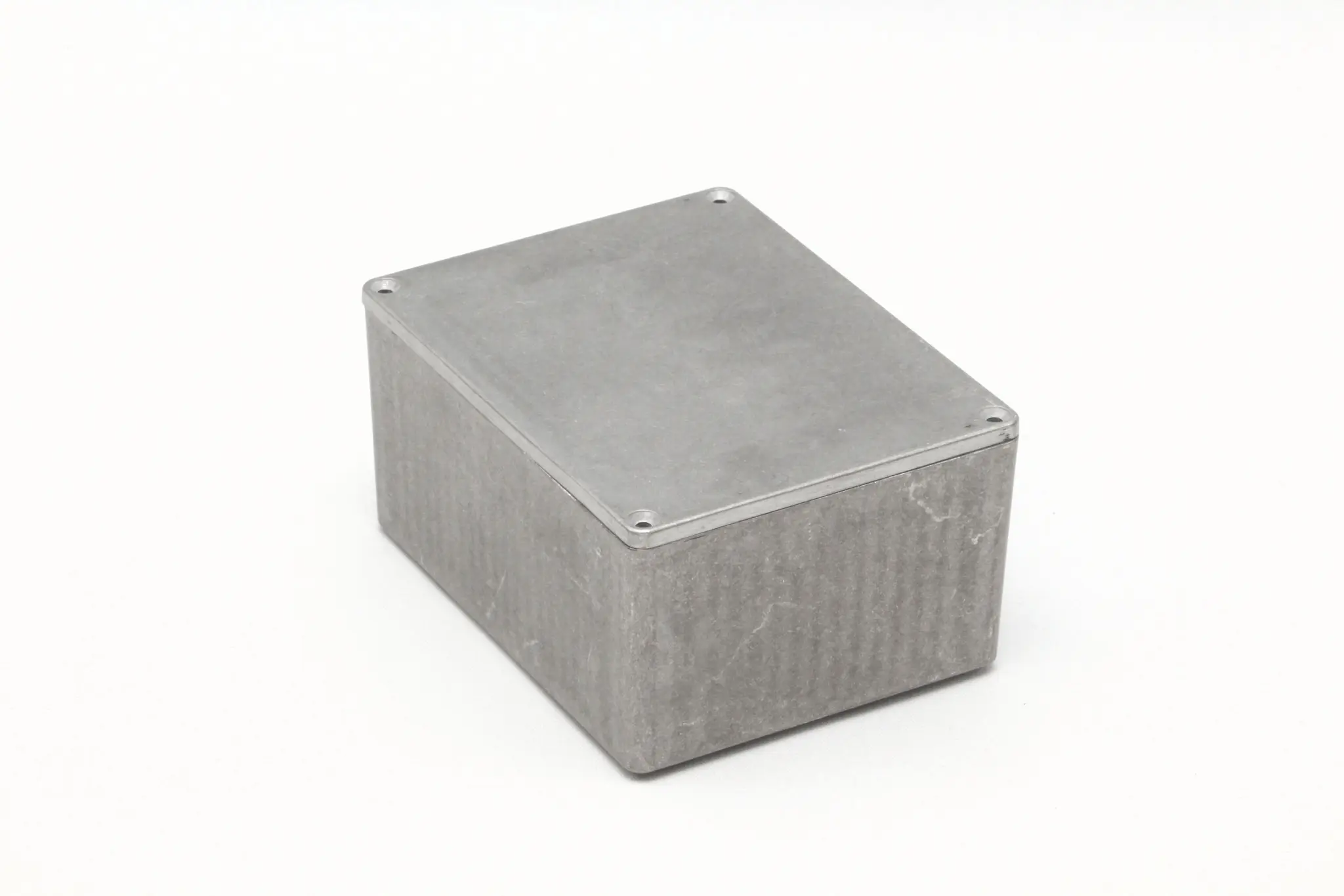 Produktfoto 1 von Hammond 1590; Gehäuse; Aluminiumdruckguss; Natur IP54 Breite 95 mm Höhe 61 mm Länge 121 mm