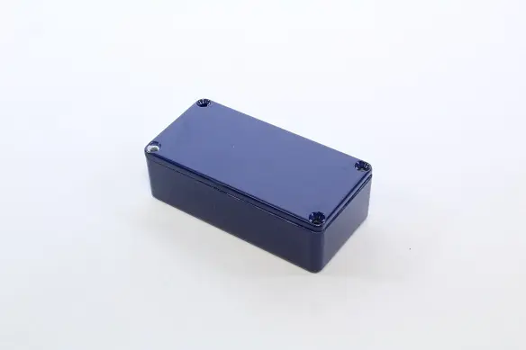 Produktfoto 1 von Hammond 1590 Aluminium Gehäuse Außenmaß 101 x 101 x 31mm IP54