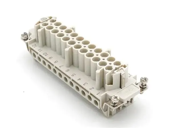Produktfoto 1 von Molex 93601 Robustes Power Steckverbinder-Modul, 24-polig 16A, Schraubklemmeneinsatz. Terminal