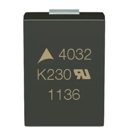Produktfoto 1 von TDK Automative E Metalloxid-Varistor, 55 pF, 750 V / 1000 A 1240 V, 1000 A max., L. 10.2 mm