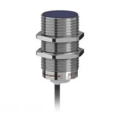 Produktfoto 1 von Telemecanique Sensors XS1 M30 Näherungssensor Induktiv, Gewinderohr 15 mm PNP 12 → 24 V DC / 10 mA NC, IP65, IP67