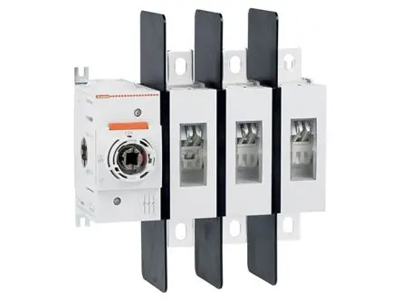 Produktfoto 1 von Lovato GL Trennschalter 3-polig Schraubanschlussklemme 630A Schwarz IP20, IP65
