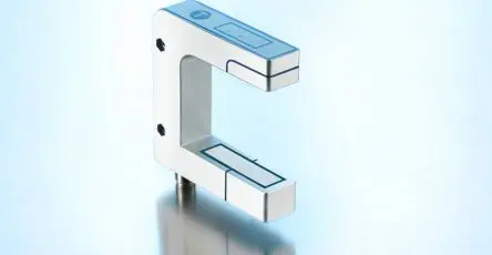 Produktfoto 1 von Microsonic BK-S M12 Ultraschall-Näherungssensor, Schlitz IO-Link / 60mA 40 mm, IP65 240 V ac 30 V dc