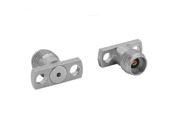 Bulgin 2.92mm Stecker/Buchse Koaxialsteckverbinder Runder Koaxial-Steckverbinder, Flanschmontage, für STA 142, GORE,