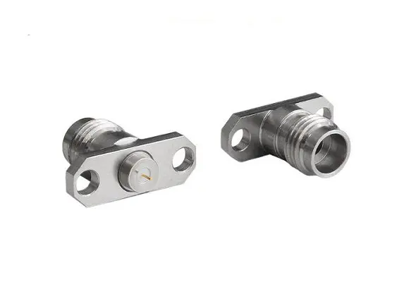 Bulgin SSMA Buchse Koaxialsteckverbinder Runder Koaxial-Steckverbinder, Flanschmontage, für Flexibler Koaxialkabel,