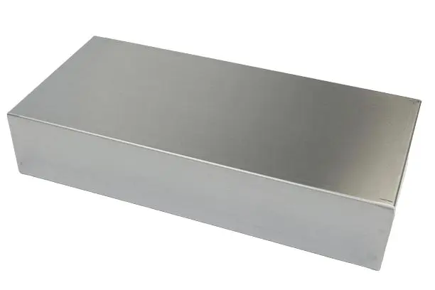 Produktfoto 1 von Hammond 1444; Universalgehäuse; Aluminium; Natursilber Breite 177.8 mm Höhe 381 mm Länge 76.2 mm