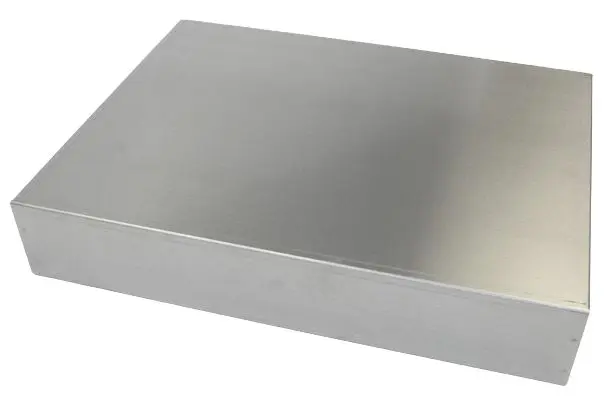 Produktfoto 1 von Hammond 1444; Universalgehäuse; Aluminium; Natursilber Breite 330.2 mm Höhe 431.8 mm Länge 50.8 mm