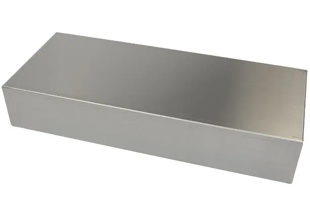 Produktfoto 1 von Hammond 1444; Universalgehäuse; Aluminium; Natursilber Breite 177.8 mm Höhe 431.8 mm Länge 76.2 mm