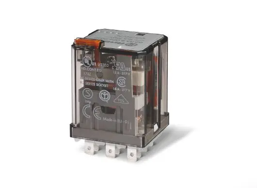 Produktfoto 1 von Finder 24V dc Spule Steckrelais 16A Monostabiles Relais
