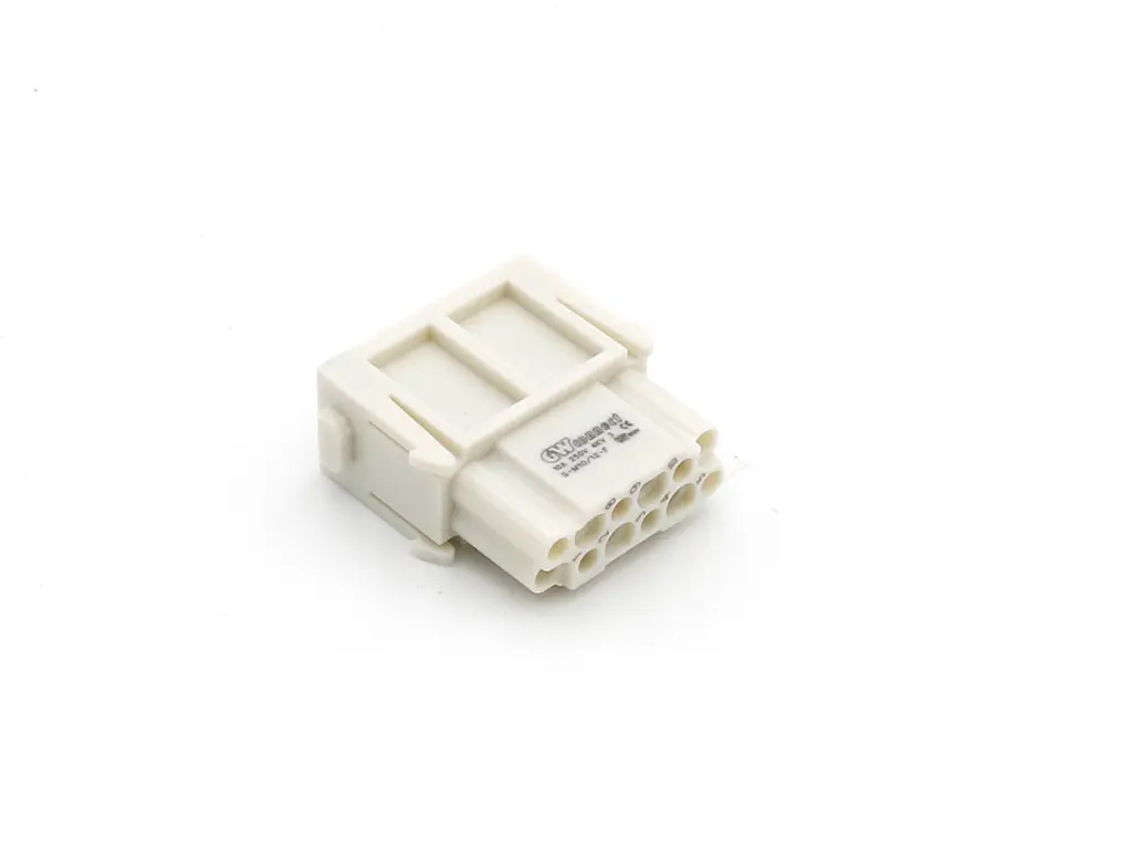Produktfoto 1 von Molex 93601 Robustes Power Steckverbinder-Modul, 12-polig 10A Buchse, Crimpkontakteinsatz für Elektronische Maschinen
