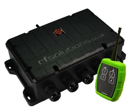 Produktfoto 1 von RF Solutions Fernbedienungssystem 868 MHz FM, FSK, LoRa 4 Kanäle, 4-Tasten Handsender 110/230 V ac, 12 to 32 V dc/ac