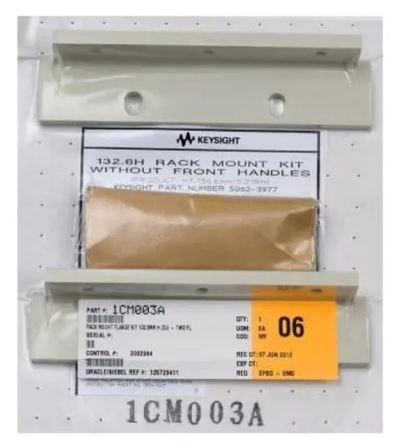 Keysight Technologies Rack-Montage-Kit, Rackmontage für Zubehör, Metall, 3 Per Pack Stück