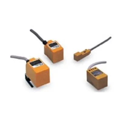 Produktfoto 1 von Omron Induktiver Näherungssensor, Kubisch NPN / 100mA 2 mm, IP67 30 V dc